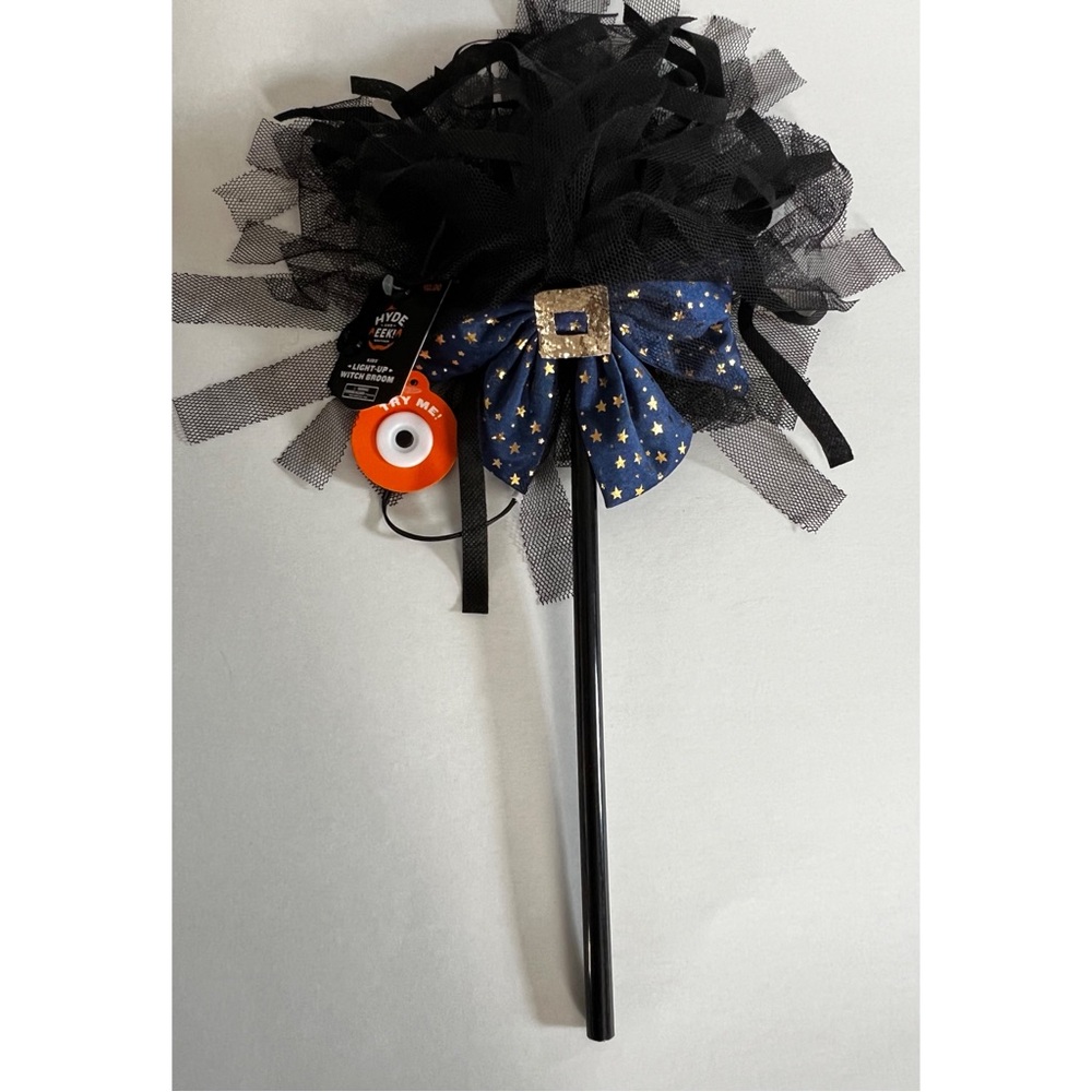 NWT Halloween Wand Witch Broom